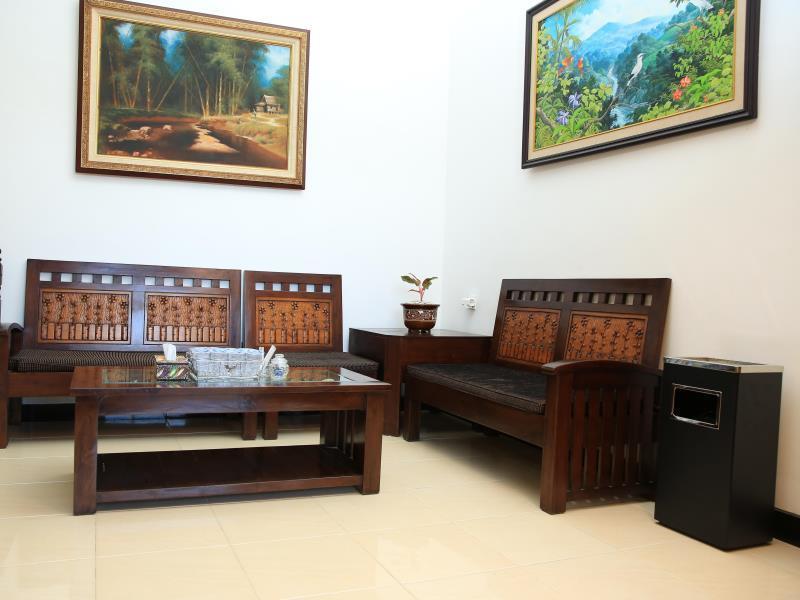 Puri Kusuma Guest House Selemadeg Kültér fotó