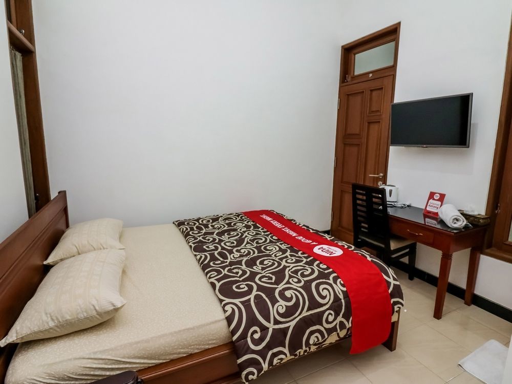 Puri Kusuma Guest House Selemadeg Kültér fotó